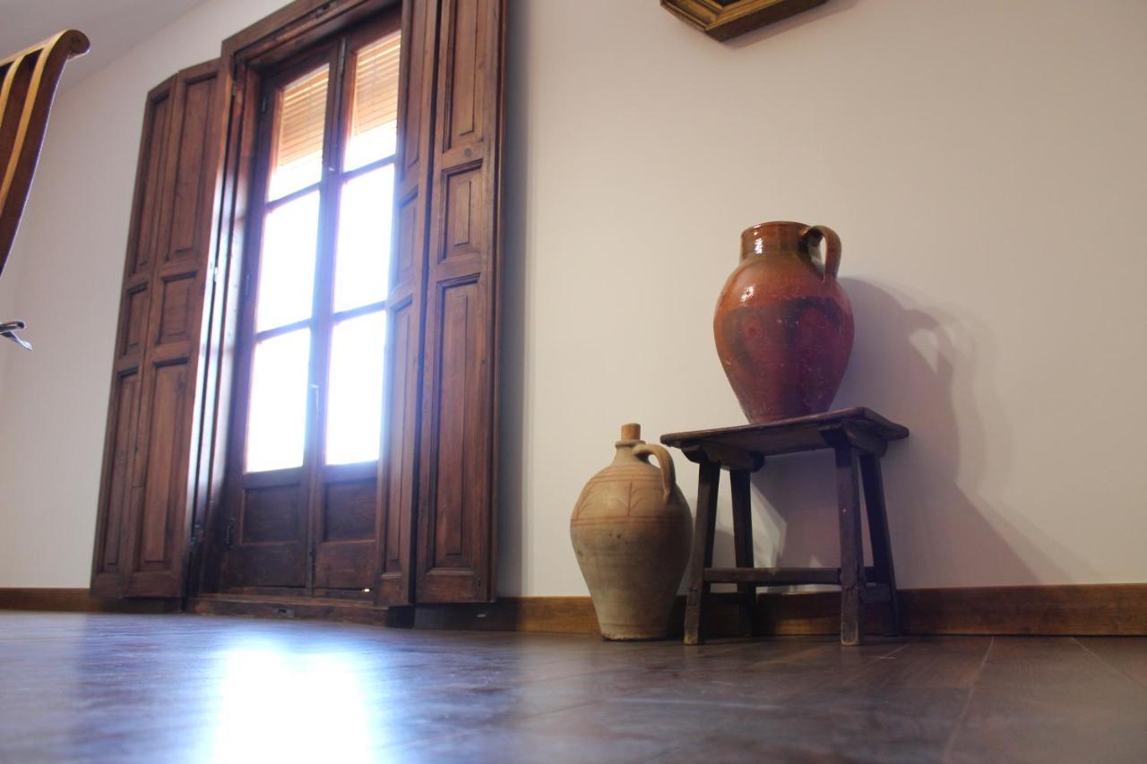 Apartamentos Rurales 'Los Soportales' Tendilla Εξωτερικό φωτογραφία