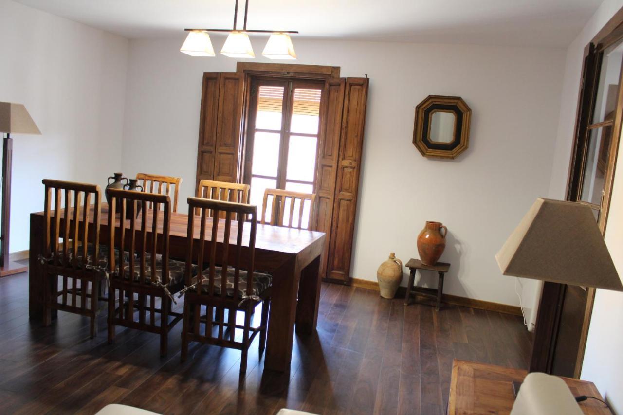 Apartamentos Rurales 'Los Soportales' Tendilla Εξωτερικό φωτογραφία